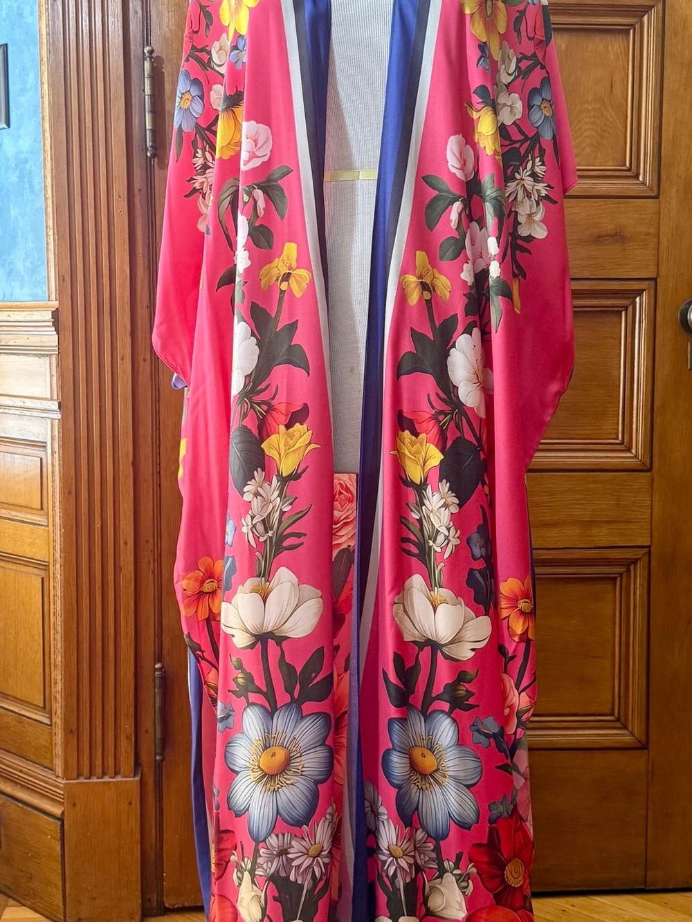 Aratta Floral Garden Kimono in Rose Floral, NWT - Picture 2 of 6
